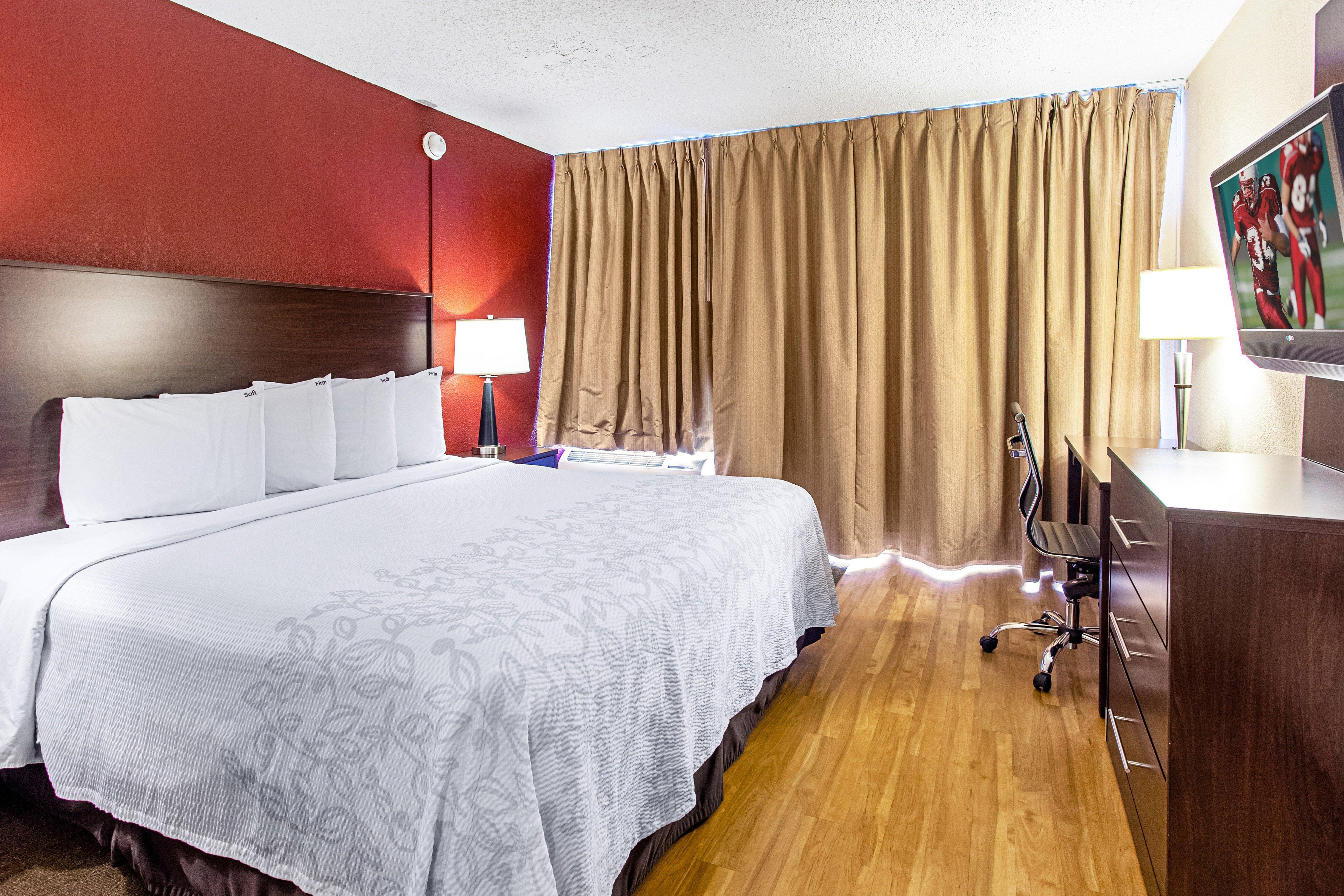 Red Roof Inn Plus+ Wichita East מראה חיצוני תמונה