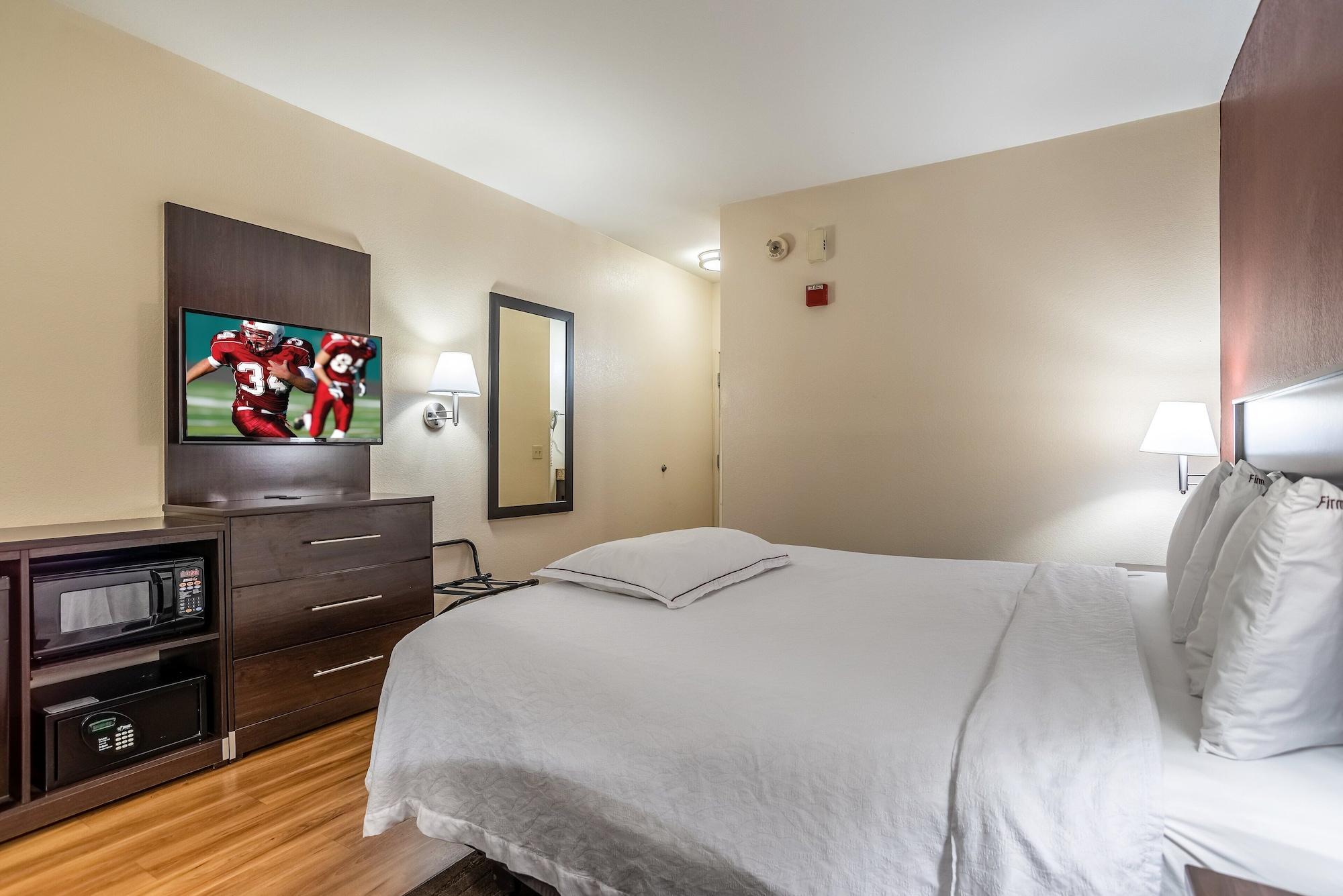 Red Roof Inn Plus+ Wichita East מראה חיצוני תמונה
