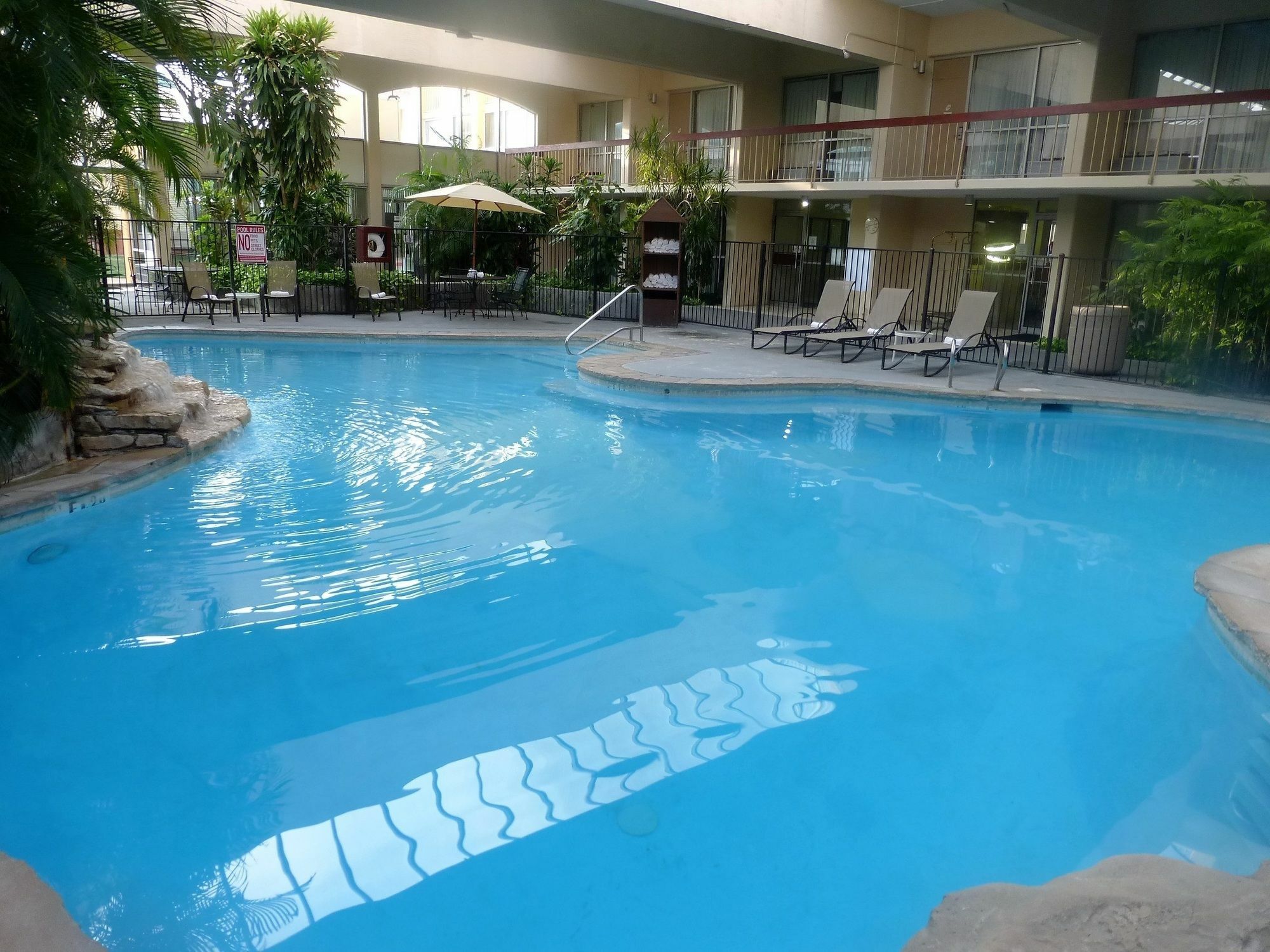 Red Roof Inn Plus+ Wichita East מראה חיצוני תמונה