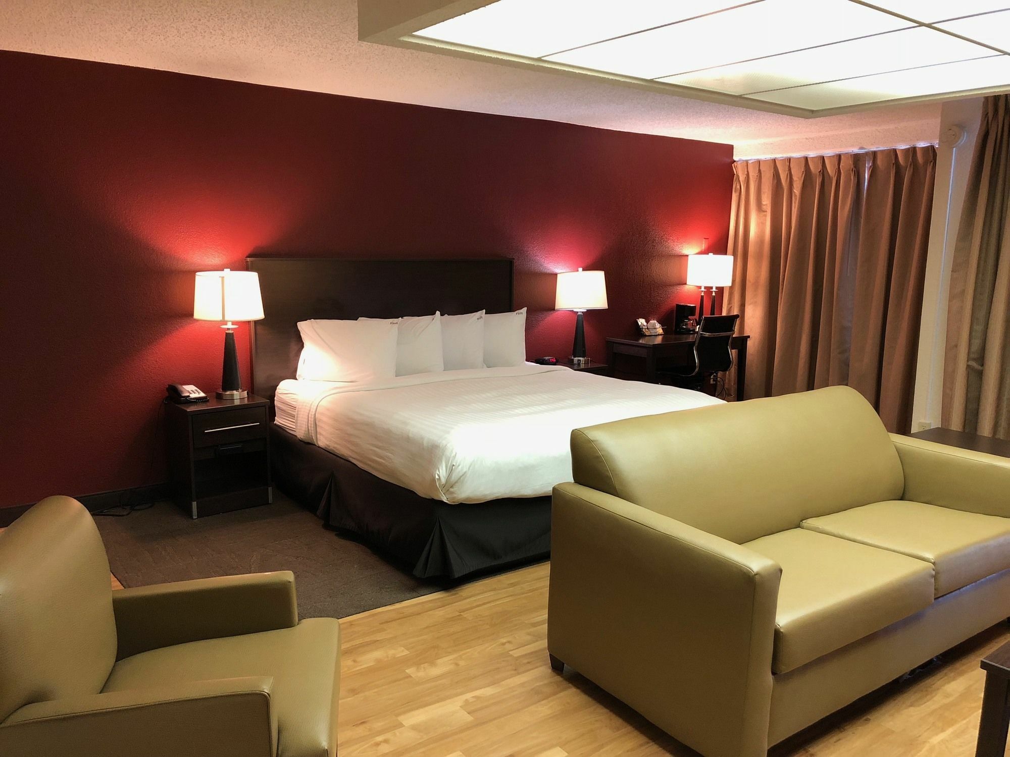 Red Roof Inn Plus+ Wichita East מראה חיצוני תמונה